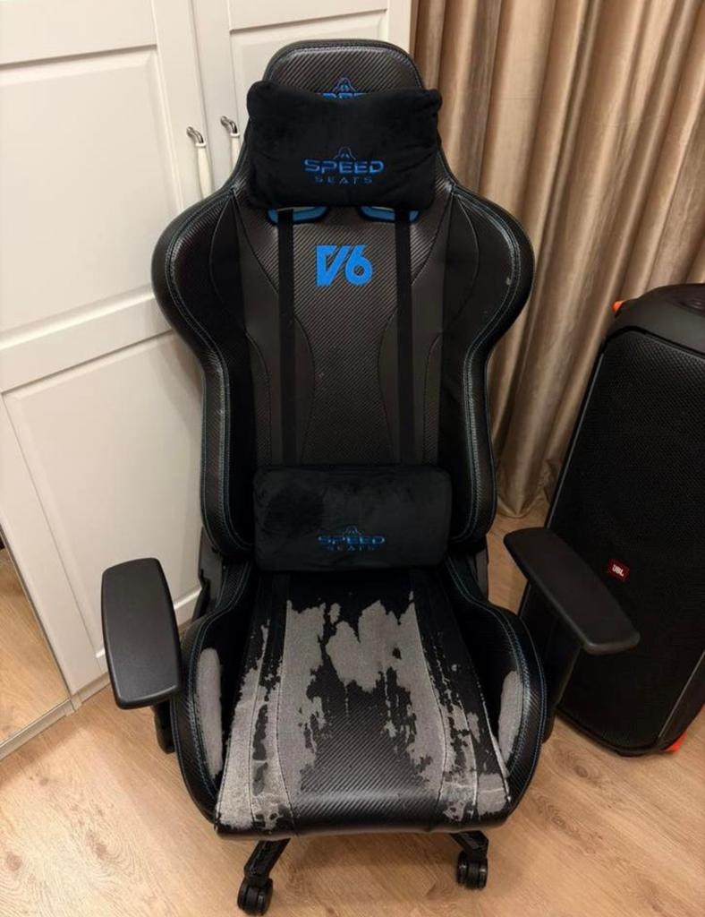 gaming stoel, Huis en Inrichting, Ophalen, Zo goed als nieuw, Zwart