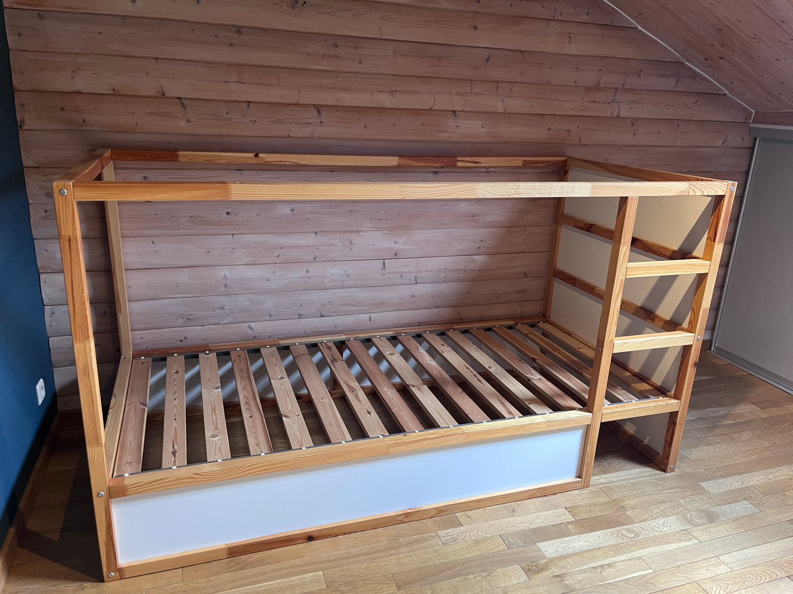 Lit enfant Ikea - Kura, Kinderen en Baby's, Kinderkamer | Stapelbedden en Hoogslapers, Ophalen, Zo goed als nieuw