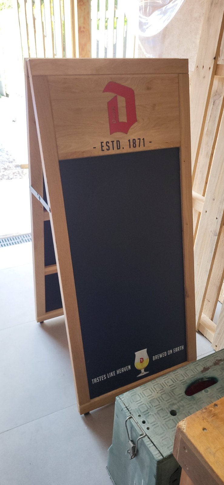 uitzet bord van DuveL, Ophalen