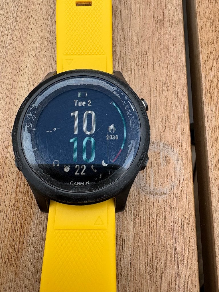 Garmin Forerunner 945 47mm, Bijoux, Sacs & Beauté, Montres de sport, Étanche, Enlèvement ou Envoi, Garmin, Utilisé