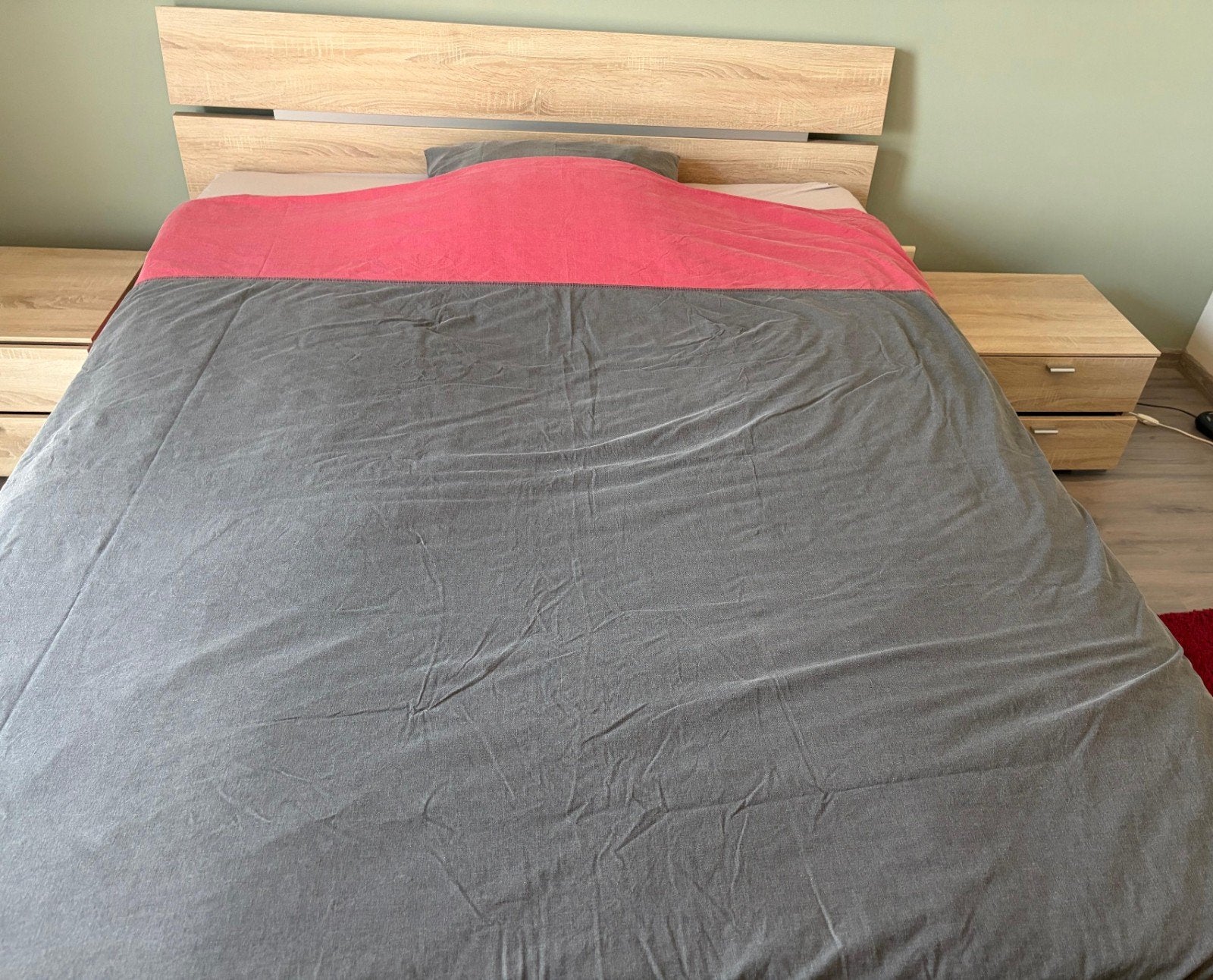 Tweepersoonsbed in prima staat!, Enlèvement