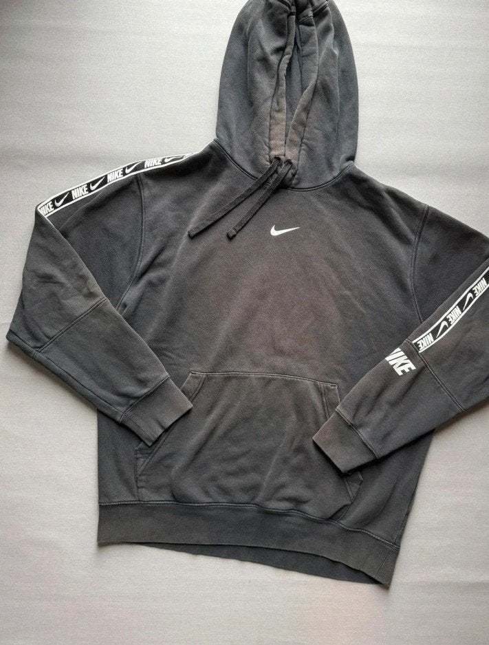 Sweat à capuche Nike Repeat Logo Tape – Taille L, Maat 52/54 (L), Nike, Ophalen of Verzenden, Zo goed als nieuw