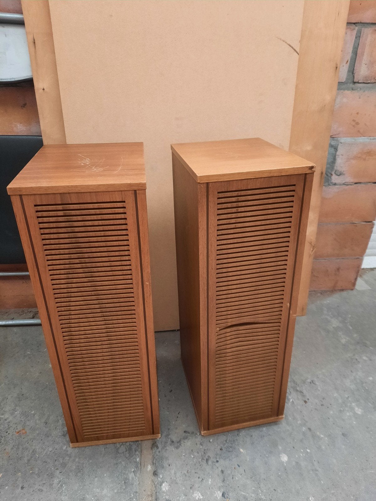 Set van 2 telefunken RB45 Hifi klangboxen, TV, Hi-fi & Vidéo, Enceintes, Autres marques, Onbekend, Telefunken, Enlèvement