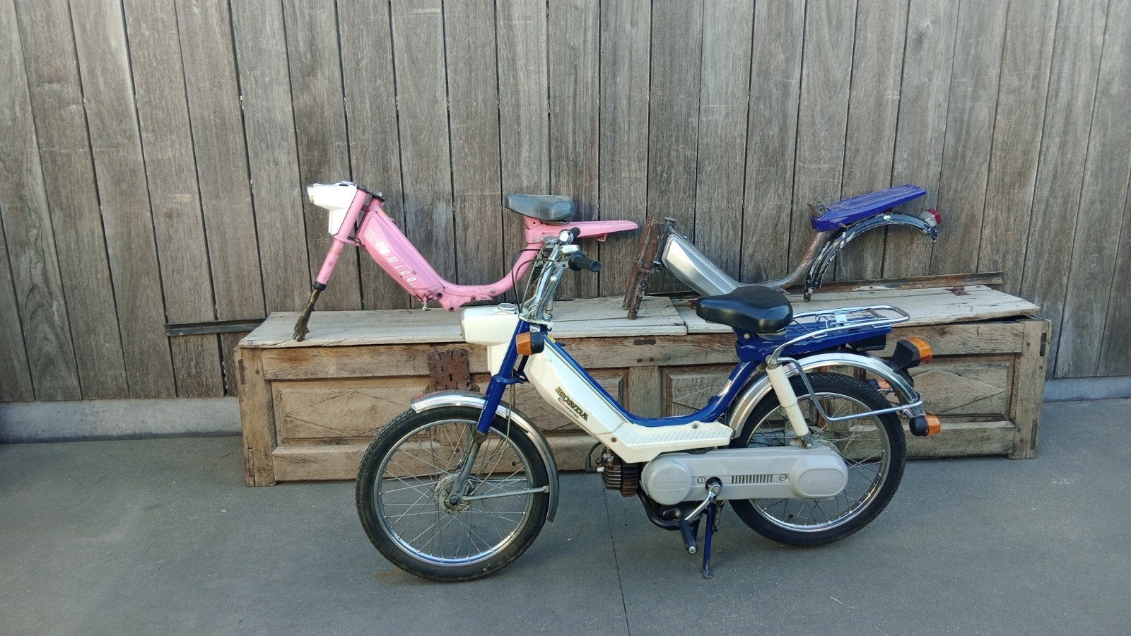 Honda Camino lot, Fietsen en Brommers, Brommers | Oldtimers, Ophalen, Honda, ., .