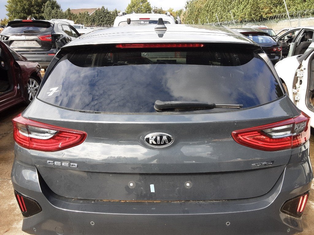 ACHTERKLEP Kia Ceed (CDB5 / CDBB) (01-2018/12-2020), Achterklep, Info@kia.de, Theodor-Heuss-Allee 11
60486  Frankfurt am Main, DE