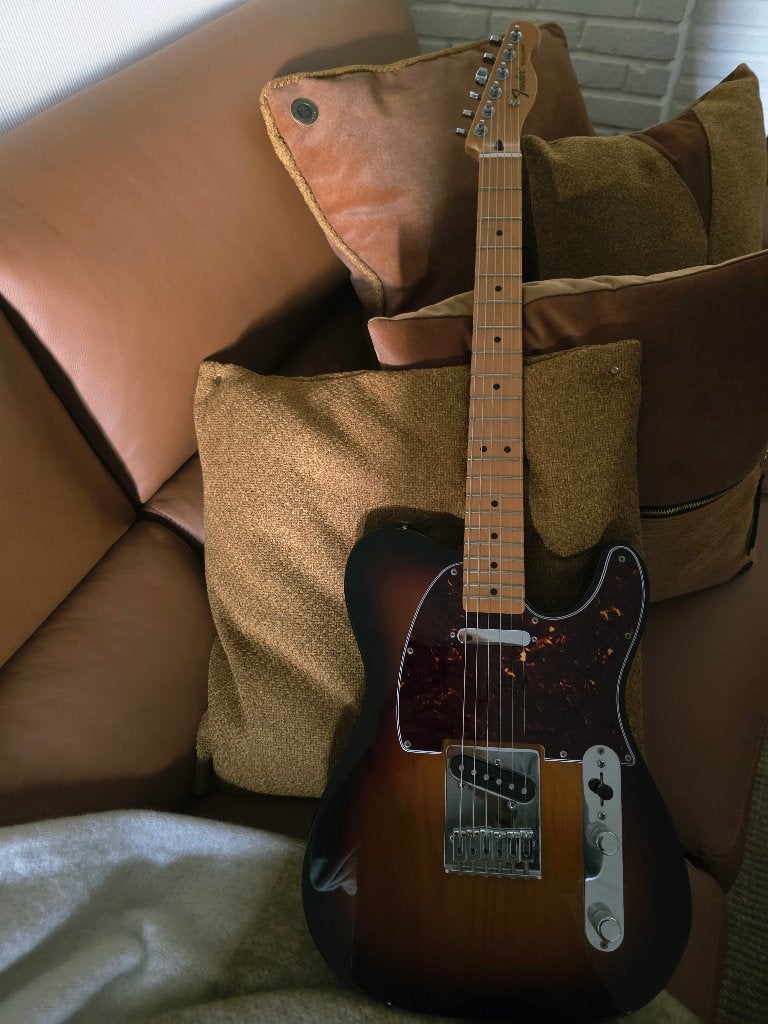 Fender Telecaster en super etat, Enlèvement, Comme neuf, Solid body, Fender