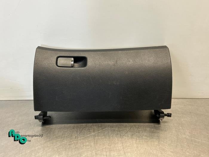 Dashboard klep van een Skoda Fabia (Fabia 08-), Gebruikt, -, -, Ophalen of Verzenden