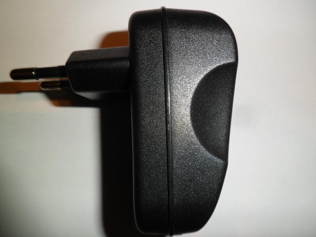 Adaptateur USB-A ultra haute puissance 5V/3A, Modèle WSX-T01, Enlèvement ou Envoi, Comme neuf
