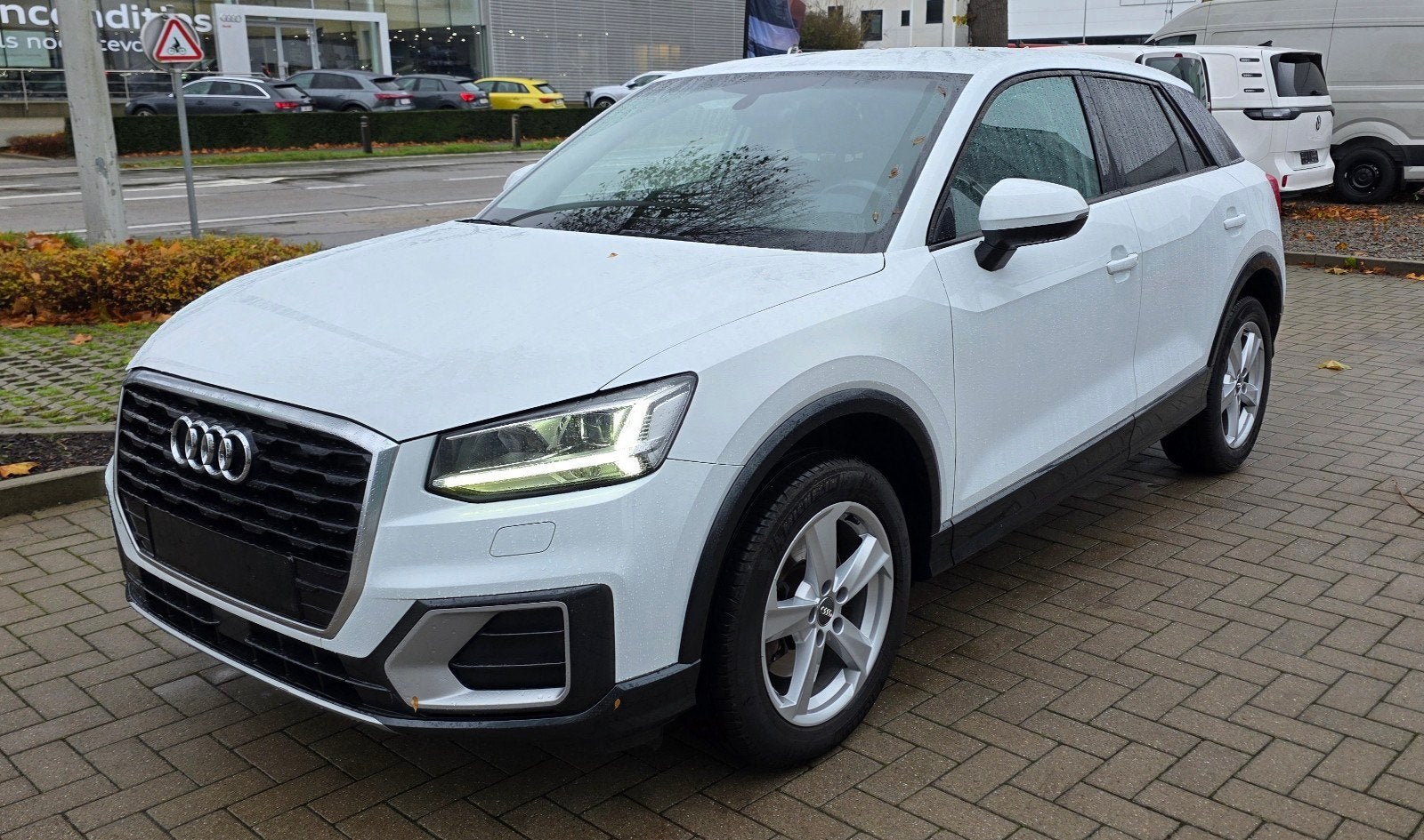 Audi Q2 1.0 Benzine Automaat, Auto's, Automaat, Q2, Bedrijf, Parkeersensor