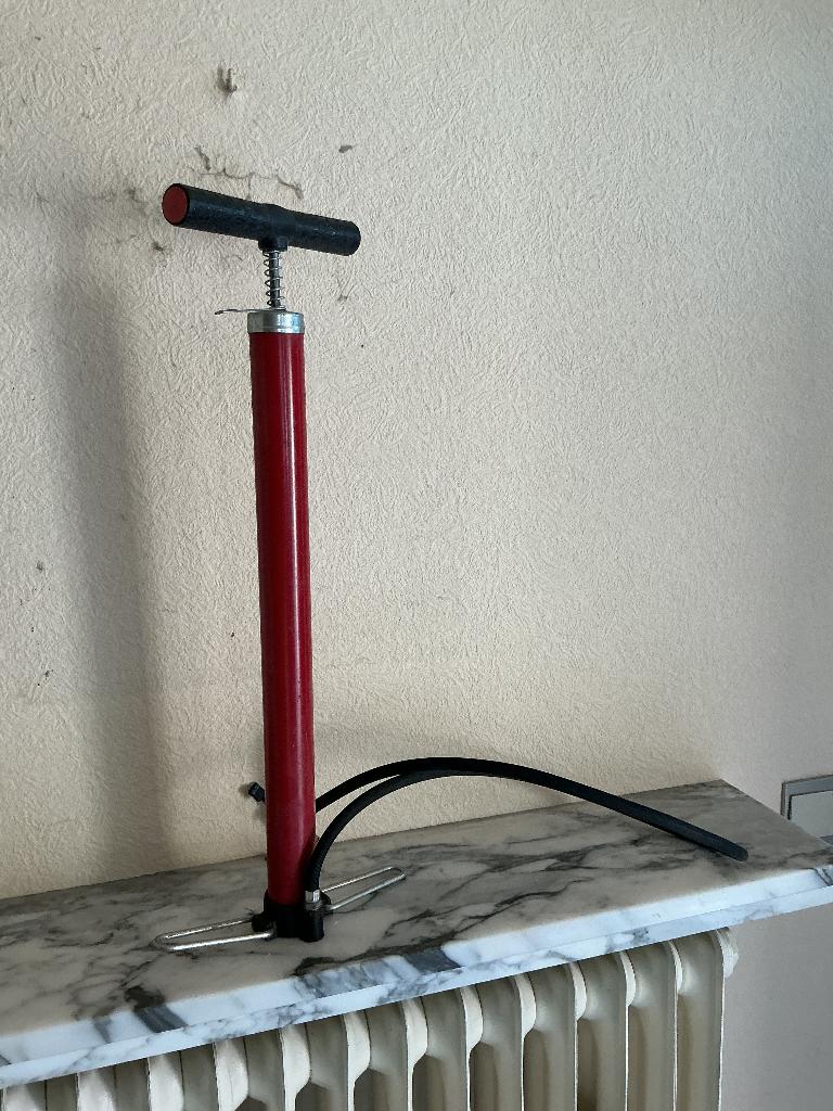 Fietspomp, Fietsen en Brommers, Ophalen, Drukmeter, Gebruikt