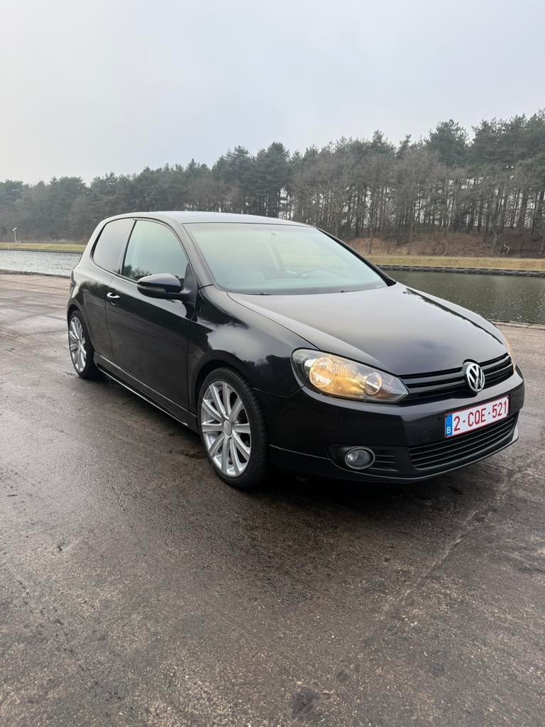 Volkswagen Golf 6 1.6 TDI 2011 / EURO 5, Auto's, Euro 5, Beige, 1600 cc, Zwart