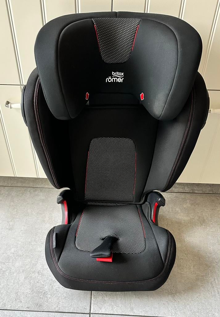 Autostoel britax romer kidfix III M 15-36 kg, Ophalen, Romer, 15 t/m 36 kg, Zo goed als nieuw