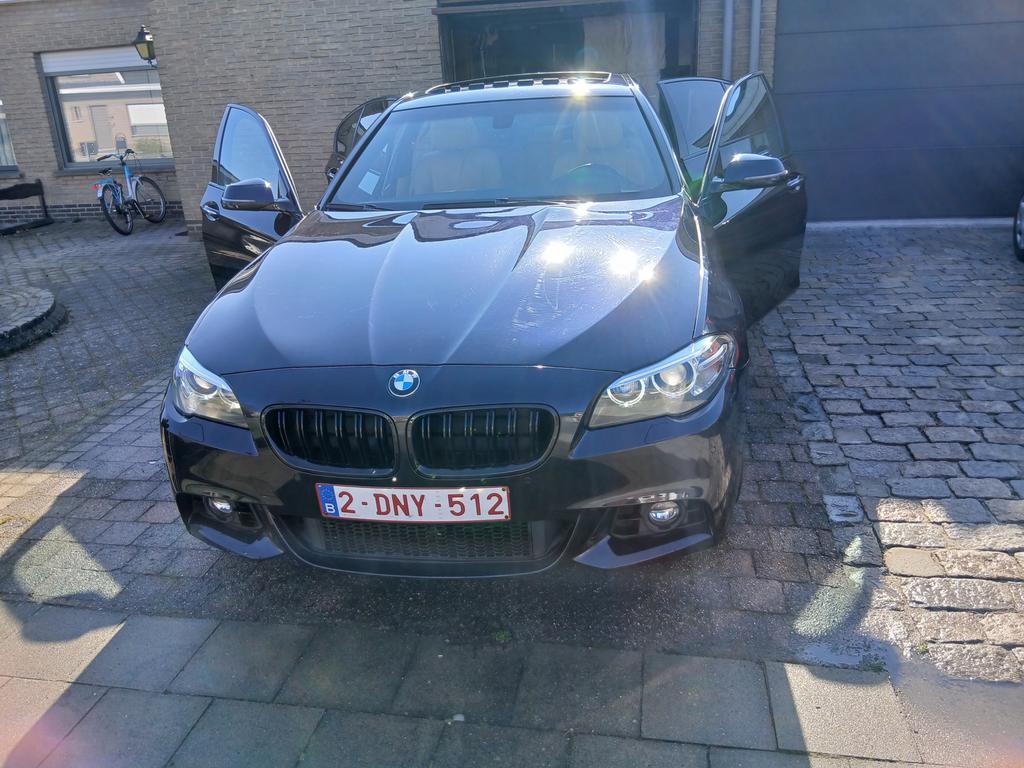 BMW 5-SERIE, Auto's, 4 deurs, Achterwielaandrijving, 4 cilinders, Zwart