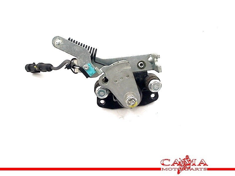REMKLAUW VOOR ROLL LOCK Piaggio MP3 500 2014-2018, Piaggio & C. SpA, Gebruikt, Customer_service@piaggio.com, Viale Rinaldo Piaggio, 25
56025  Pontedera, PI, IT