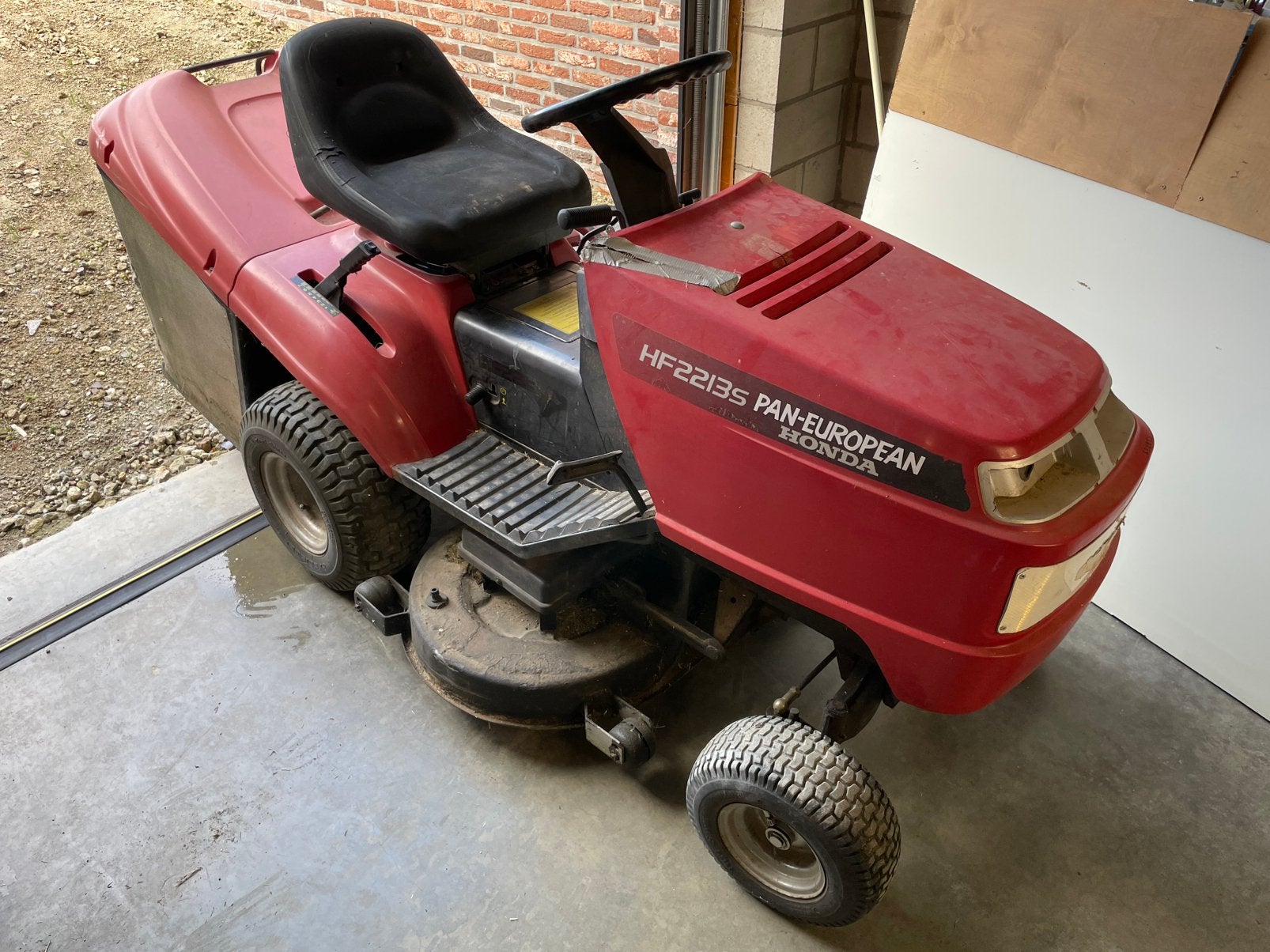 Zitmaaier honda LEES GOED, Tuin en Terras, Ophalen, Gebruikt, Versnellingen