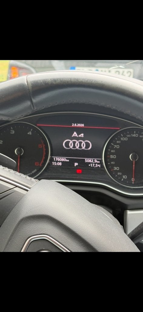 Audi A4 2018, Autos, Cuir, Argent ou Gris, Achat, 1968 cm³