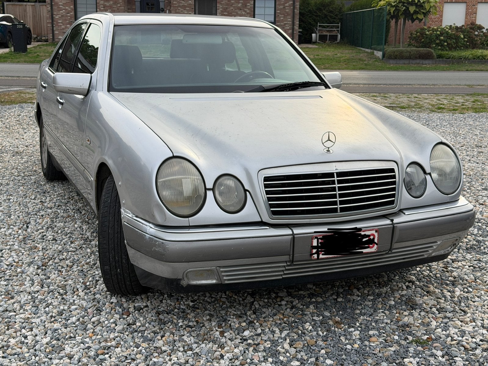 Mercedes E220 D, Auto's, Euro 2, 4 deurs, Zwart, Particulier
