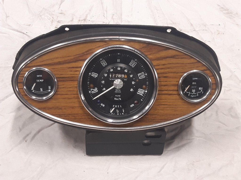 Ei teller of dashbord in hout, incl meters, Klassieke Mini, Ophalen, Gebruikt, Mini