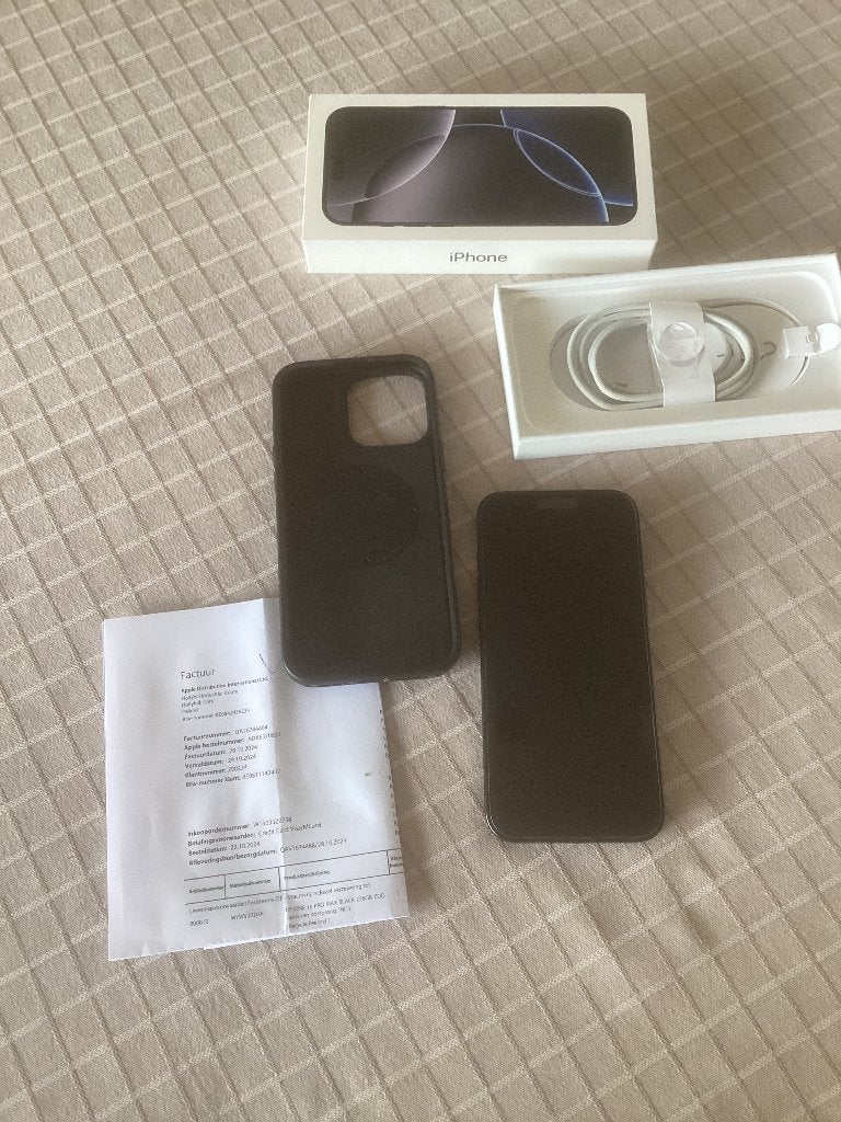 Iphone 16 Pro Max - 256 GB - Zwart, Telecommunicatie, Zwart, IPhone 16 Pro Max, Zo goed als nieuw, Zonder simlock