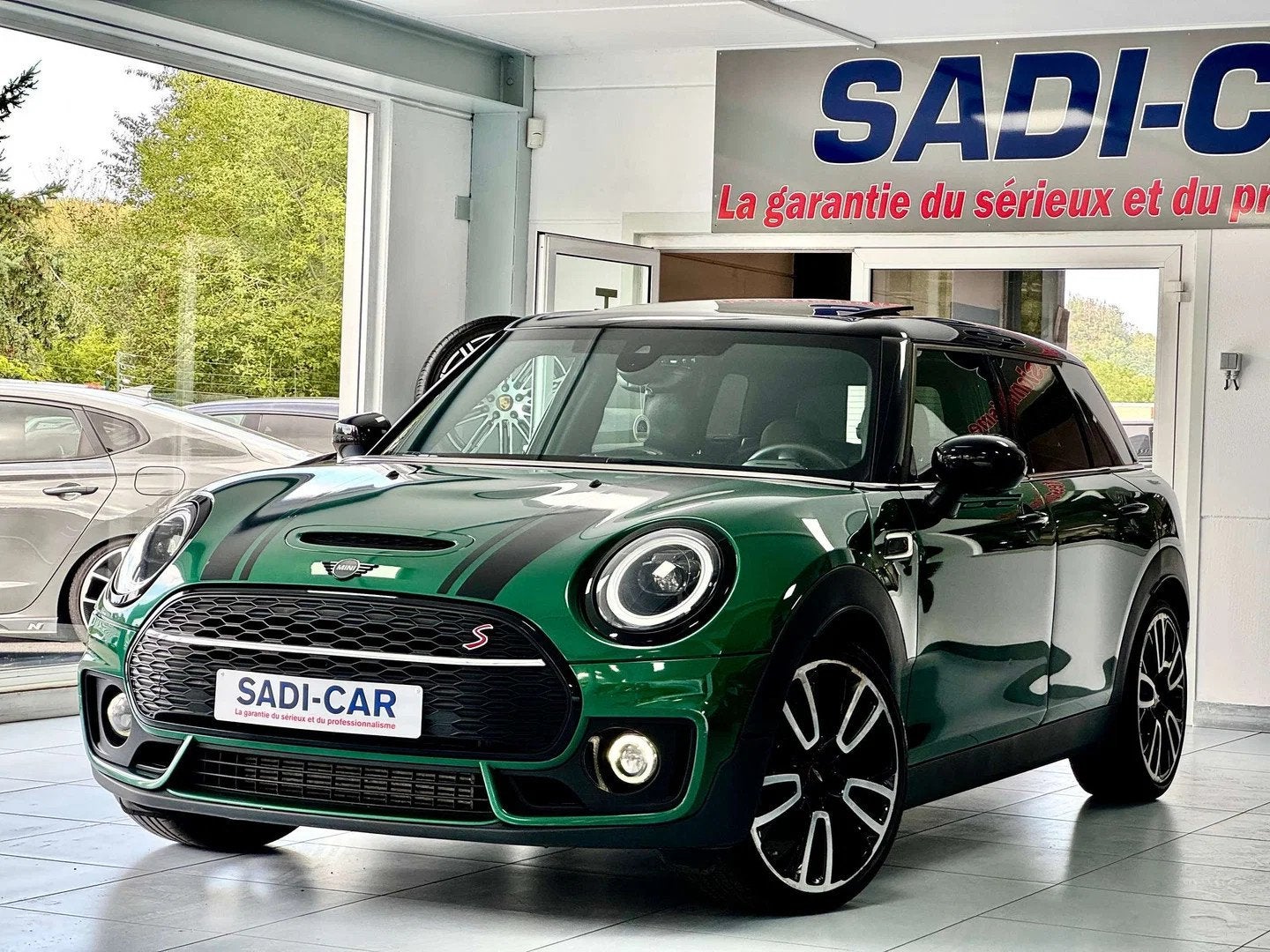 MINI Clubman Cooper S JCW - 2.0AS 178cv JOHN COOPER WORKS, Autos, Cuir, 6 portes, Entreprise, 131 kW