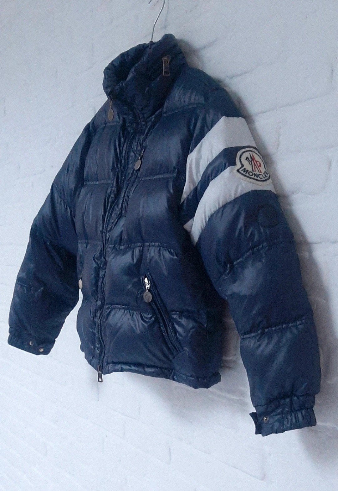 Doudoune Moncler en très bon état, taille 10 ans, Garçon ou Fille, Comme neuf, Manteau, Moncler