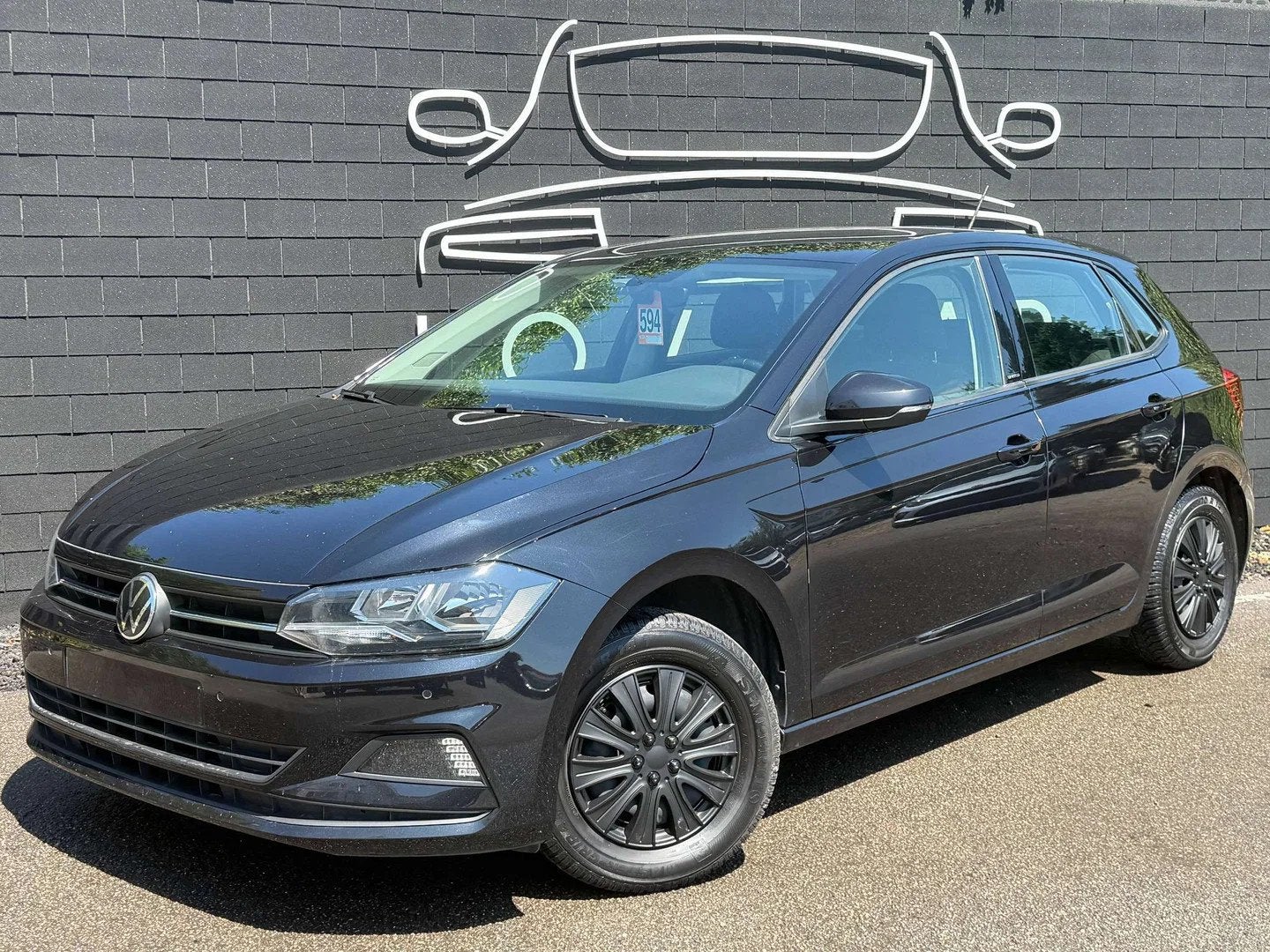 Volkswagen Polo 1.0i+AIRCO+ECRAN+EURO 6D (bj 2021), Stof, Gebruikt, Elektrische ramen, Zwart