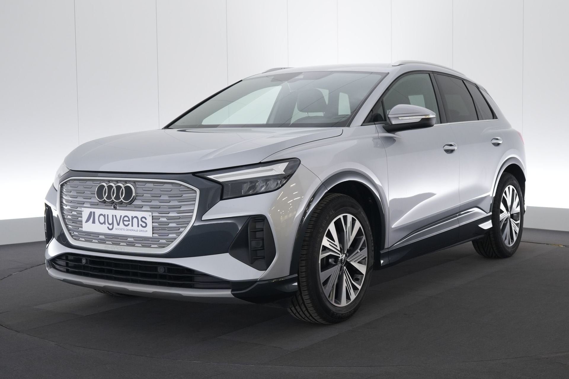 (2BSR692) AUDI Q4 E-TRON, Auto's, Automaat, Gebruikt, Overige modellen, 5 zetels