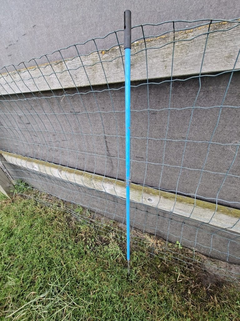 Kunststofpaal blauw + 20 cm pen 20 stuks, Dieren en Toebehoren, Stalling en Weidegang, Weidegang