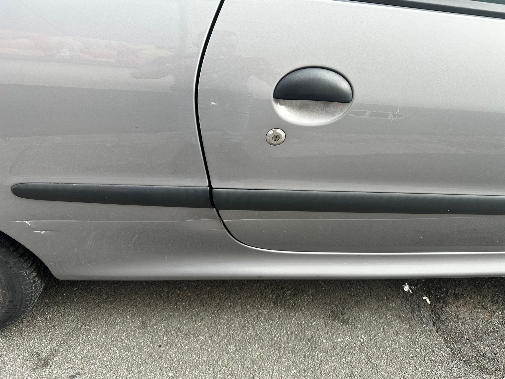 peugeot 206 3portes - 2003, Autos, Argent ou Gris, Achat, Bleu, Particulier