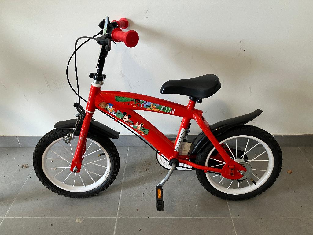 kinderfiets 14 inch Mickey Mouse, Fietsen en Brommers, Ophalen, Zo goed als nieuw, Minder dan 16 inch, Zijwieltjes