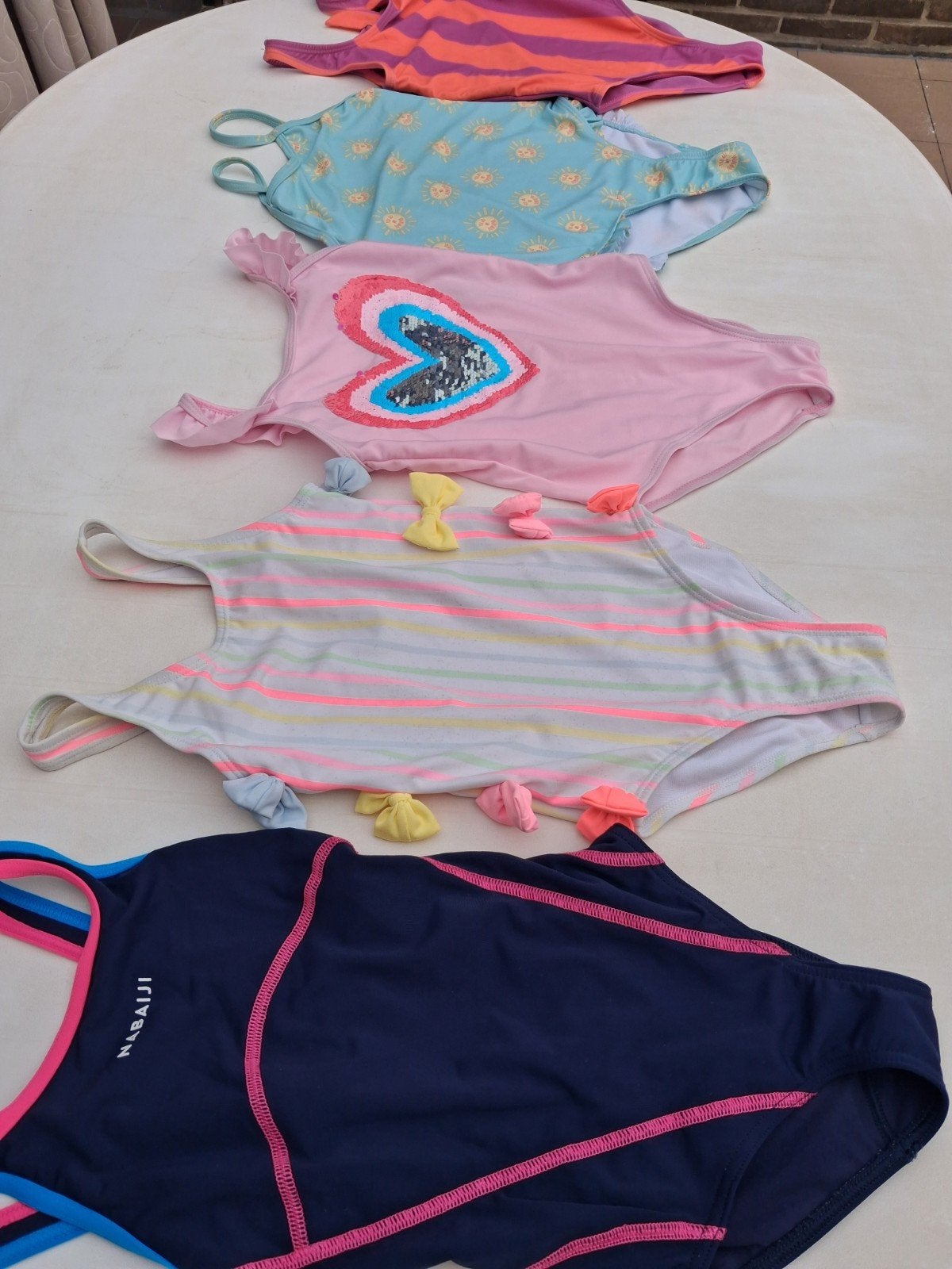Badpakjes maat 110-116 en 122-128 heel  mooie staat, Kinderen en Baby's, Kinderkleding | Kinder-zwemkleding, Ophalen, Maat 110
