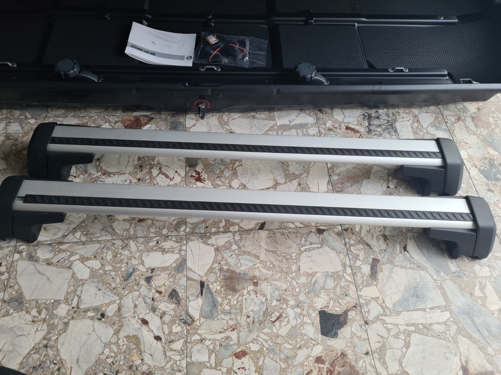 Dakdragers Volvo XC60 van 2017 tot heden, Auto diversen, Dakdragers, Ophalen