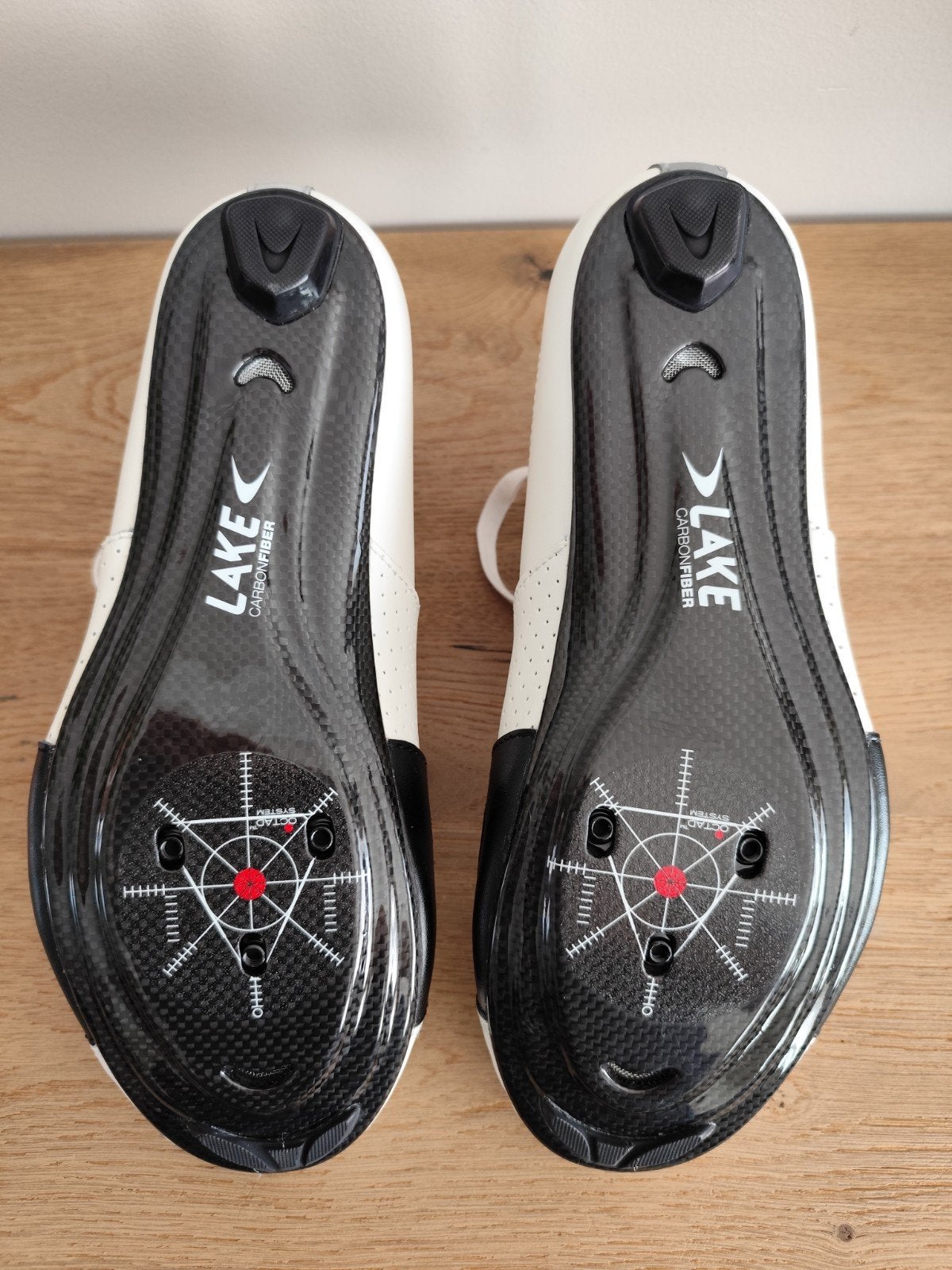 Nieuwe Lake koersschoenen full carbon zool / leder mt44, Fietsen en Brommers, Ophalen of Verzenden, Nieuw, Schoenen