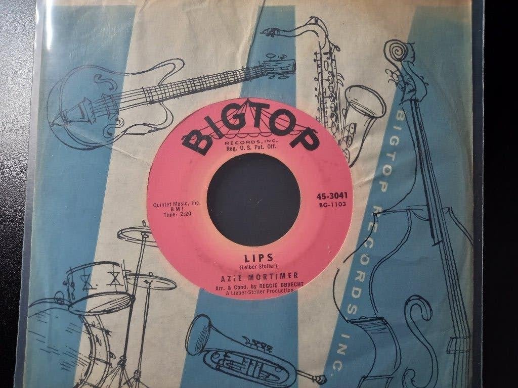 Asia Mortimer — Lips - '7 Popcorn Oldie, 7 inch, Comme neuf, Housse de protection extérieure, Autres types