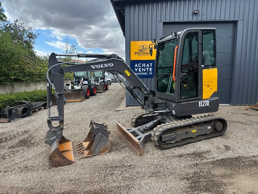 VOLVO EC27D - Année 2024 - 564 Heures, Ophalen, Graafmachine