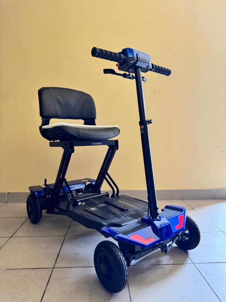 Voiturette pliable automatiquement | Scootmobiel ( Neuf ), Enlèvement ou Envoi, Neuf, Fauteuil roulant électrique