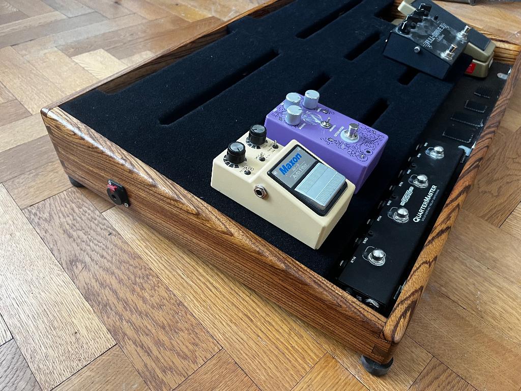 Pedalboard Alder and Ash, Muziek en Instrumenten, Ophalen