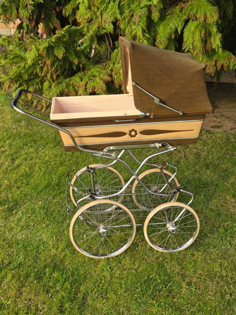 Landau ancien vintage, Enlèvement, Poussette