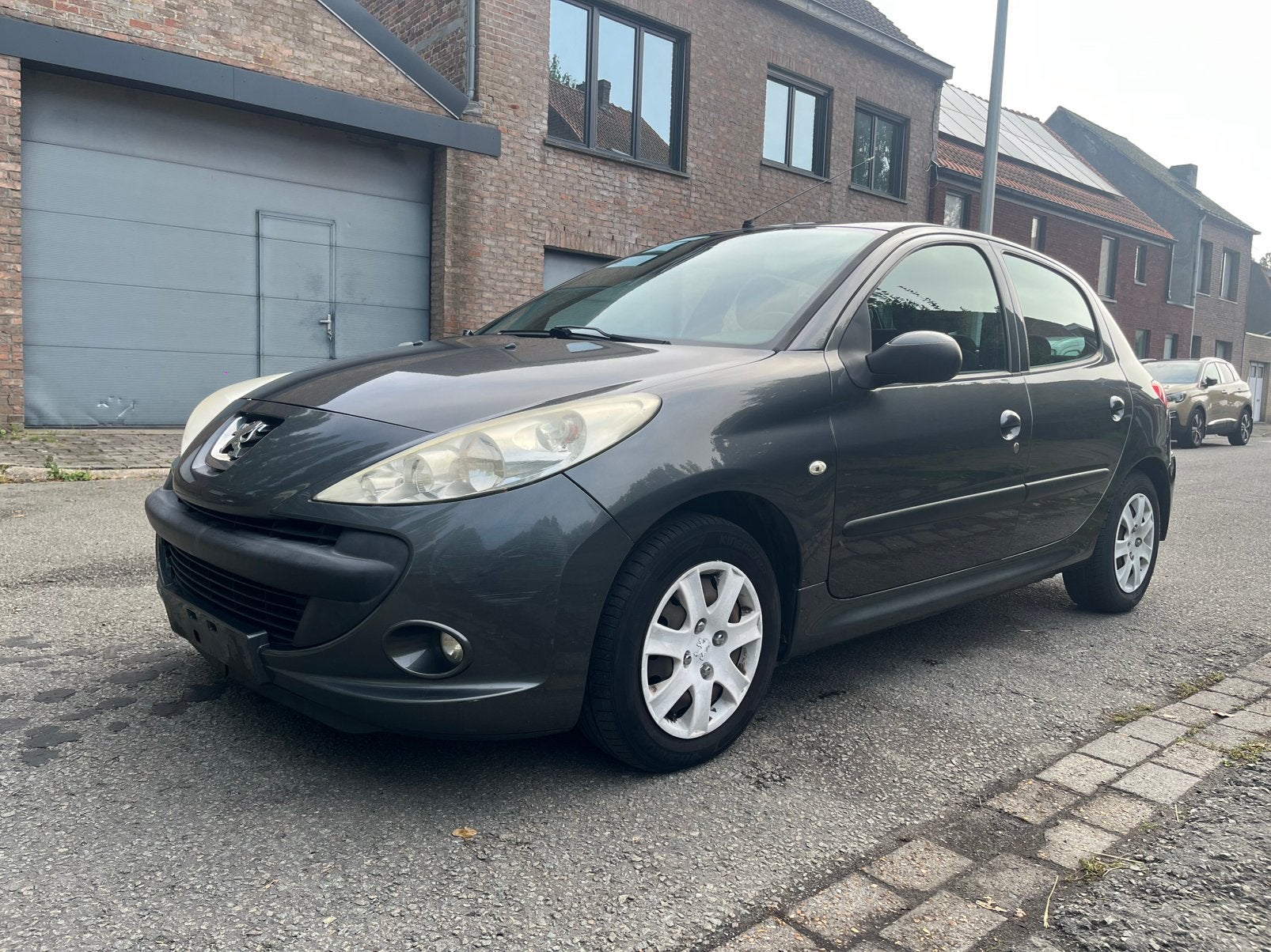À vendre peugeot 206+, Autos, Achat, 50 kW, 5 portes, Particulier