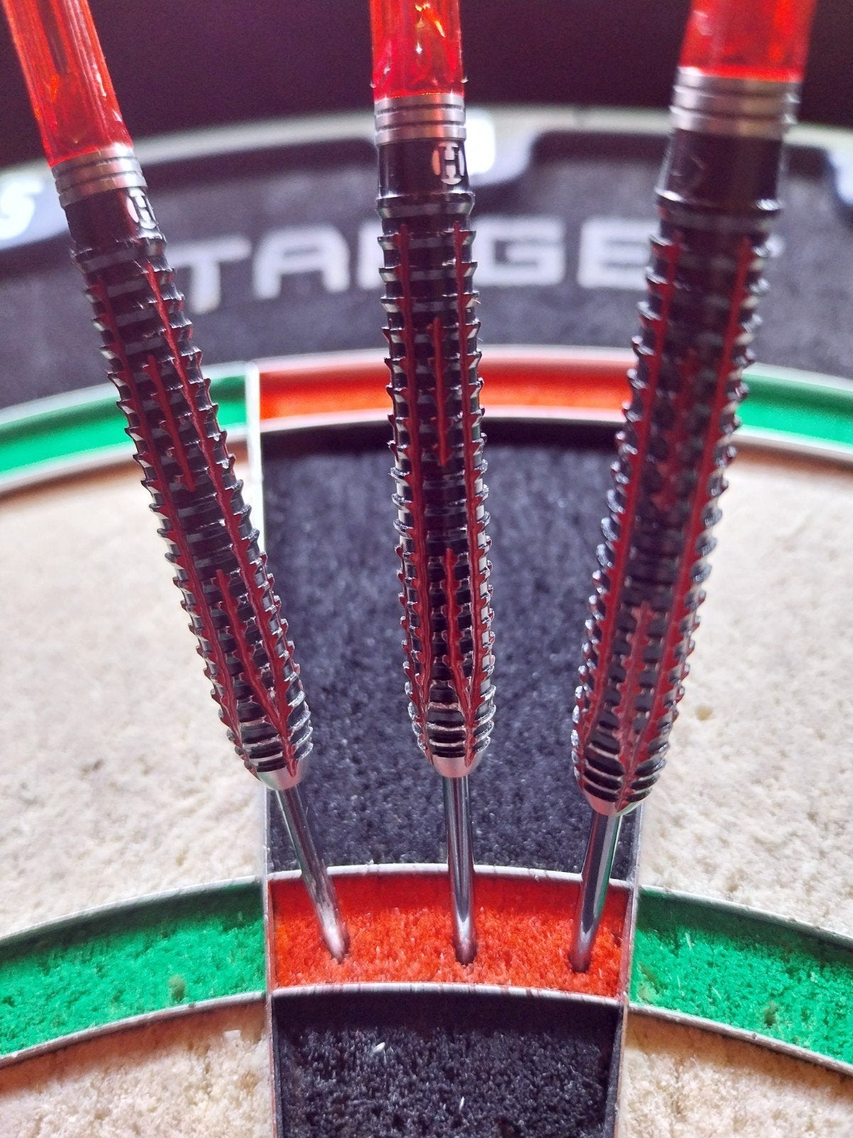 Darts Harrows Fire Inferno, Sport en Fitness, Ophalen of Verzenden, Gebruikt, Pijlen