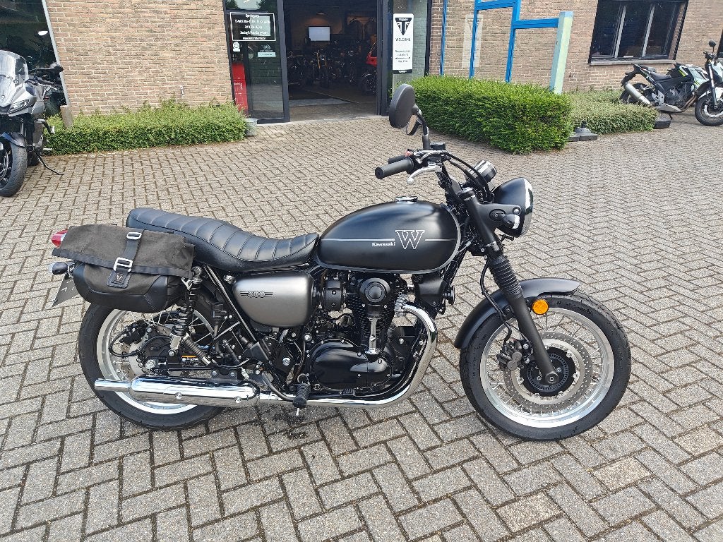Kawasaki W800 Street 2022 5500km, Motos, Permis Moto A, Entreprise, Occasion, Plus de 35 kW