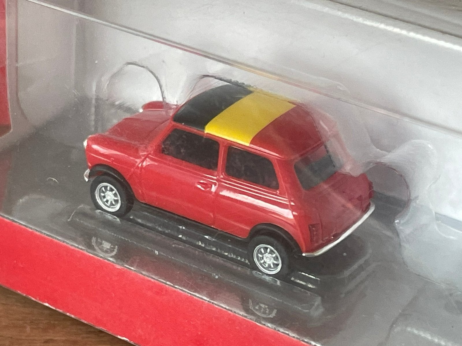 Herpa MINI COOPER met Belgische vlag 1:87, Ophalen of Verzenden, Zo goed als nieuw, Auto, Herpa