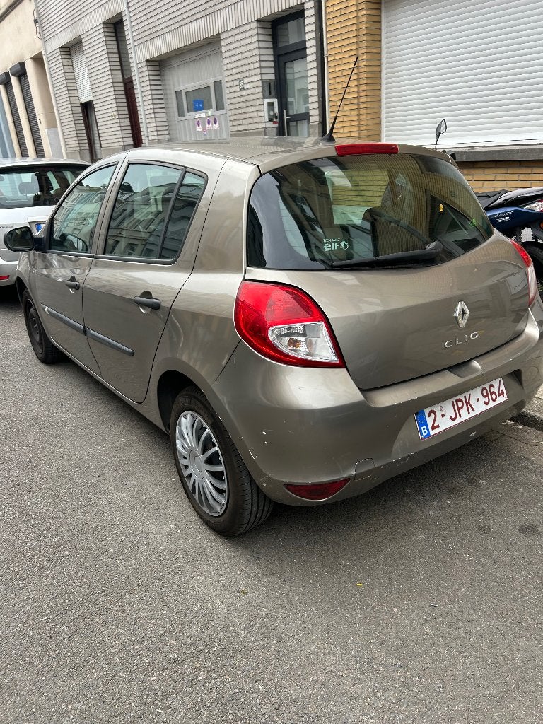 Auto Renault Clio, Stof, Beige, Handgeschakeld, Particulier
