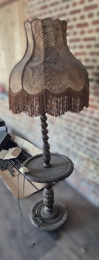 Vintagevloerlamp, Ophalen