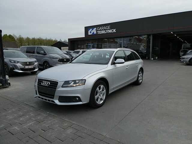 Audi A4 Avant 1.8 TFSi 120pk Business '10 191000km (12626), Autos, Achat, 87 kW, Entreprise, Cruise Control
