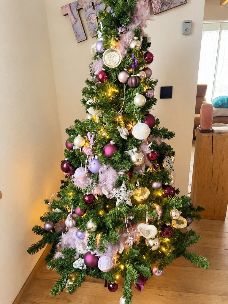 Prachtige volledig versierde kerstboom, Ophalen, Zo goed als nieuw
