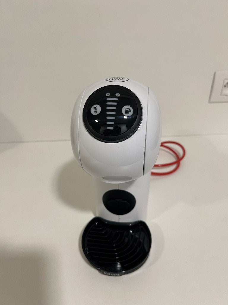 Koffiemachine Dolce gusto, Electroménager, Cafetières, Réservoir d'eau amovible, Dosettes et capsules de café, 1 tasse, Comme neuf