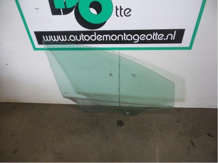Vitre portière 4portes avant droite d'un Seat Ibiza (Ibiza, Autos : Pièces & Accessoires, -, Utilisé, -, Seat