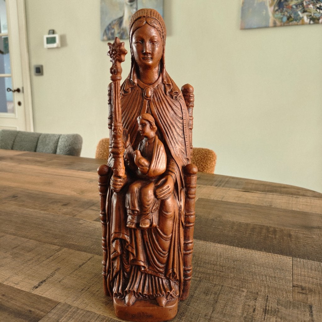 Statue de Marie Sedes Sapientiae, Enlèvement ou Envoi