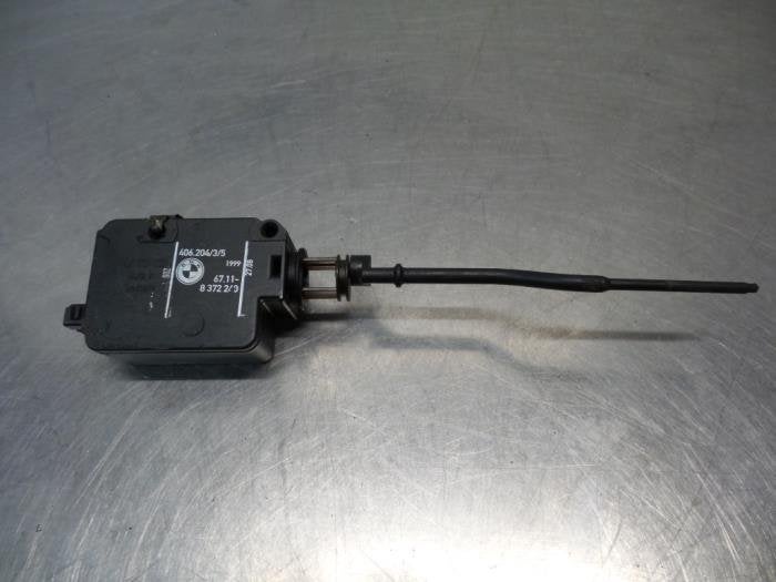 Moteur de verrouillage clapet réservoir d'un BMW 3-Serie (3, -, Utilisé, -, Enlèvement ou Envoi